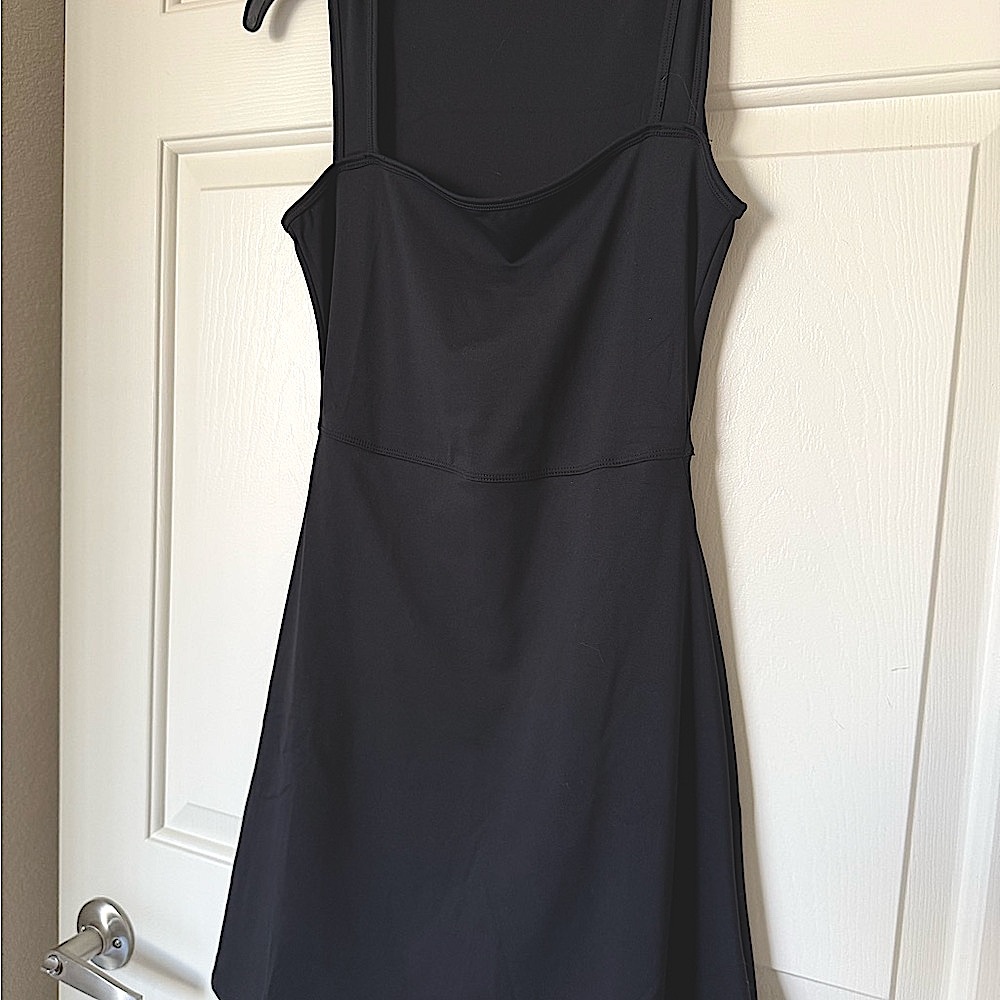 Athletic Black Sleeveless Sheath Mini Dress - NEW never worn